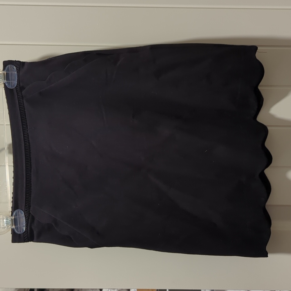 Skies are blue hem skirt XS